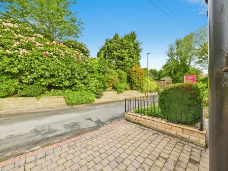 4 bedroom Detached house for sale in Main Street, Billinge, WN5