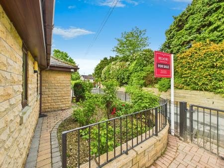 4 bedroom Detached house for sale in Main Street, Billinge, WN5