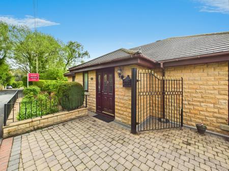 4 bedroom Detached house for sale in Main Street, Billinge, WN5