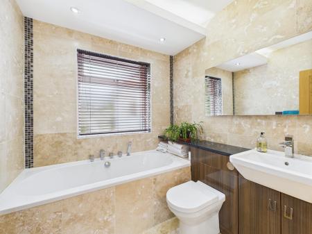 4 bedroom Bungalow for sale in Main Street, Billinge, Billinge, WN5