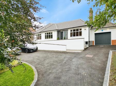 4 bedroom Bungalow for sale in Main Street, Billinge, Billinge, WN5
