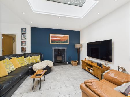 4 bedroom Bungalow for sale in Main Street, Billinge, Billinge, WN5