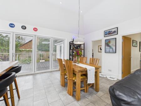 4 bedroom Bungalow for sale in Main Street, Billinge, Billinge, WN5