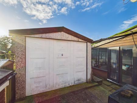 3 bedroom Semi-detached house for sale in Mayfield Avenue, Sutton Heath, St Helens, WA9