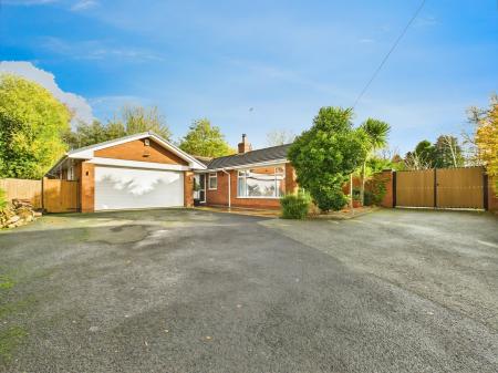 4 bedroom Detached bungalow for sale in Mercer Road, Haydock, WA11
