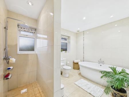 4 bedroom Detached bungalow for sale in Mercer Road, Haydock, WA11