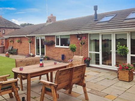 4 bedroom Detached bungalow for sale in Mercer Road, Haydock, WA11