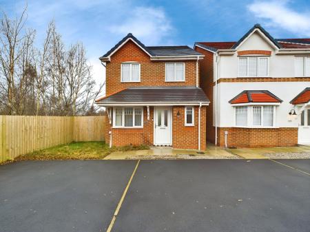 3 bedroom Detached house for sale in Oakmere Road, Sutton, St Helens, WA9