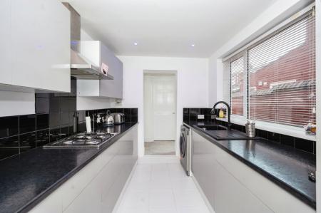 3 bedroom Terraced House for sale in Old Whint Road, Haydock, Haydock, WA11