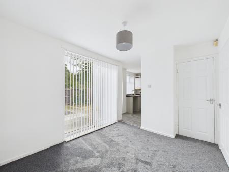 3 bedroom Town house for sale in Park Road, St Helens, WA11