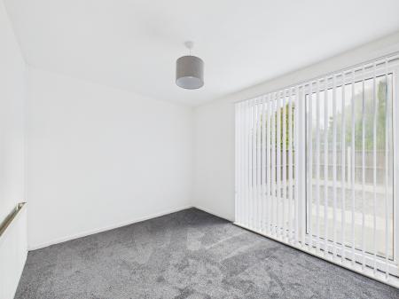 3 bedroom Town house for sale in Park Road, St Helens, WA11