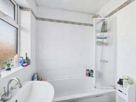 3 bedroom Semi-detached house for sale in Queens Drive, Windle, St Helens, WA10