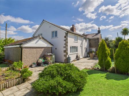 3 bedroom Semi-detached house for sale in Red Cat Lane, Crank, St Helens, WA11