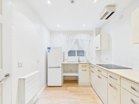 1 bedroom Flat for sale in Reeve Court Village, Nutgrove, St Helens, WA9