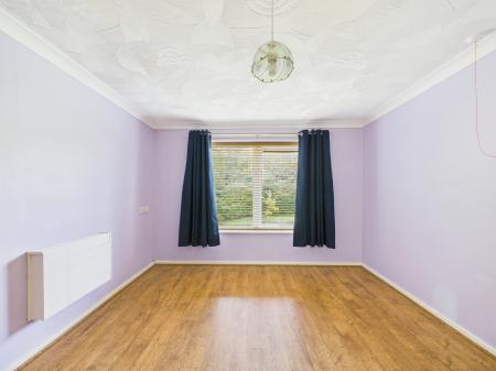 1 bedroom Flat for sale in Reeve Court Village, Nutgrove, St Helens, WA9