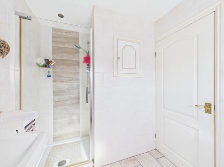 4 bedroom Detached house for sale in Springfield Park, Haydock, WA11