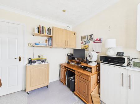 2 bedroom Semi-detached house for sale in St Albans Close, Haydock, WA11