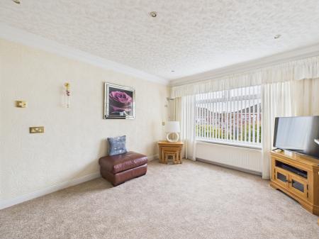 2 bedroom Semi-detached house for sale in St Albans Close, Haydock, WA11
