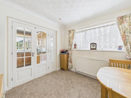 2 bedroom Semi-detached house for sale in St Albans Close, Haydock, WA11