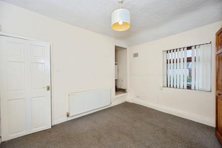 2 bedroom Terraced House for sale in Stanhope Street, St Helens Central, St Helens, WA10