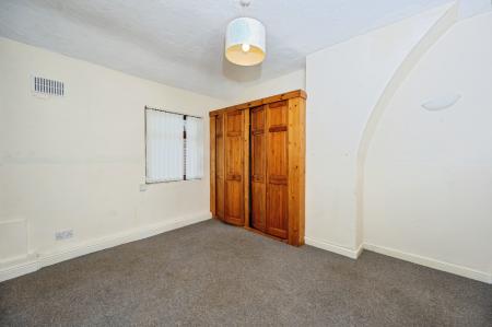 2 bedroom Terraced House for sale in Stanhope Street, St Helens Central, St Helens, WA10