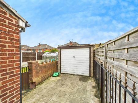 3 bedroom Semi-detached house for sale in The Close, Haydock, WA11