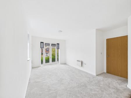 2 bedroom Flat for sale in The Rides, Haydock, WA11