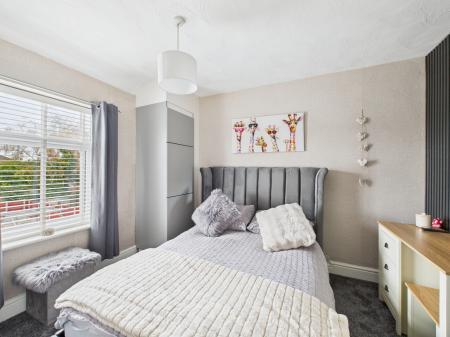 2 bedroom Terraced House for sale in Vicarage Road, Haydock, WA11