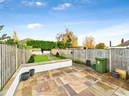 2 bedroom Terraced House for sale in Vicarage Road, Haydock, WA11