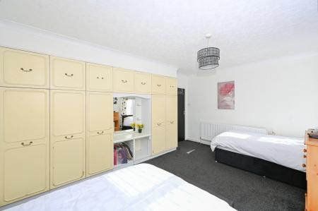 3 bedroom Terraced House for sale in Vincent Street, St Helens Central, St Helens, WA10