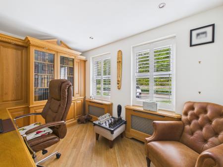 5 bedroom Detached house for sale in Wedgewood Gardens, St Helens, WA9