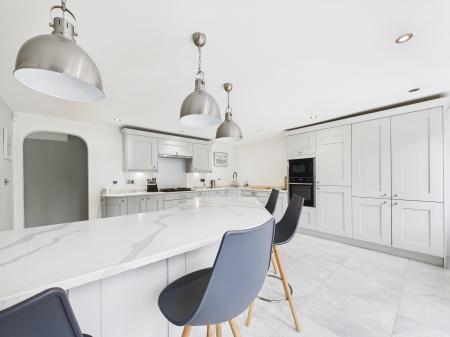 5 bedroom Detached house for sale in Wedgewood Gardens, St Helens, WA9