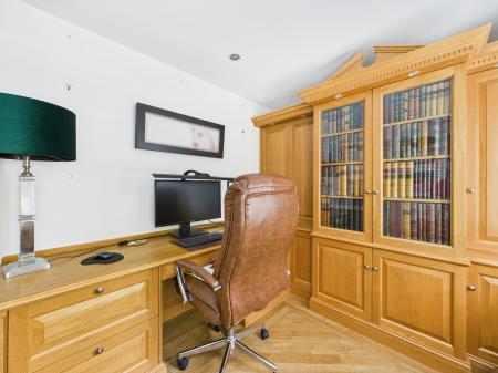 5 bedroom Detached house for sale in Wedgewood Gardens, St Helens, WA9