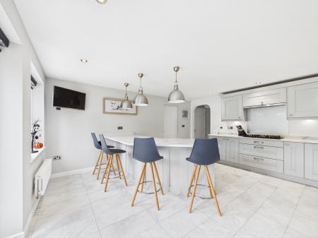 5 bedroom Detached house for sale in Wedgewood Gardens, St Helens, WA9