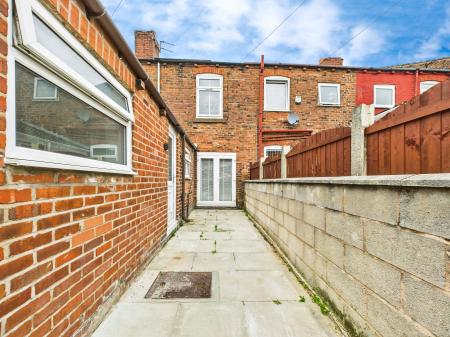 2 bedroom Terraced House for sale in West End Road, Haydock, WA11