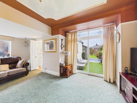 3 bedroom Semi-detached house for sale in Willoughby Drive, Eccleston Hill, St Helens, WA10