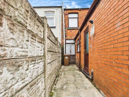 2 bedroom Terraced House for sale in Pigot Street, Newtown, St Helens, WA10