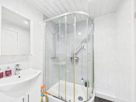 2 bedroom Terraced House for sale in Vista Road, Haydock, WA11