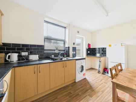 2 bedroom Terraced House for sale in Station Road, Haydock, WA11