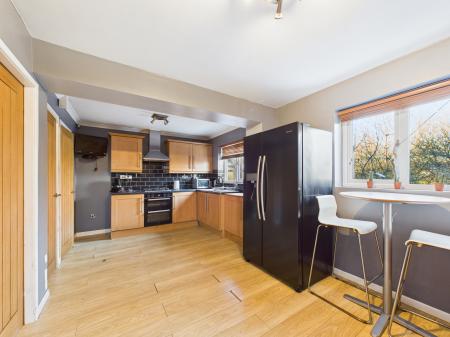 4 bedroom Semi-detached house for sale in Brookside Way, Haydock, St Helens, WA11