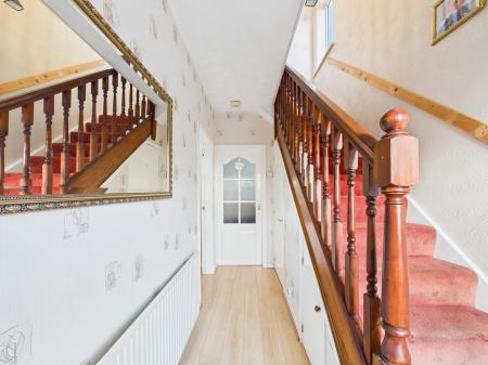 3 bedroom Semi-detached house for sale in Hillside Close, Billinge, WN5