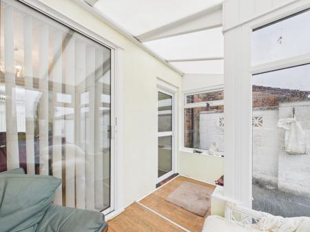 3 bedroom Semi-detached house for sale in Scholes Lane, Thatto Heath, St Helens, WA10