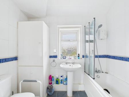 3 bedroom Semi-detached house for sale in Scholes Lane, Thatto Heath, St Helens, WA10