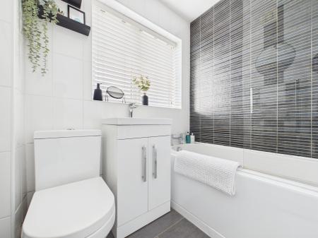 2 bedroom Semi-detached house for sale in Gleneagles Drive, Haydock, WA11