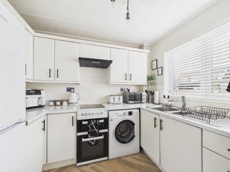 2 bedroom Semi-detached house for sale in Gleneagles Drive, Haydock, WA11