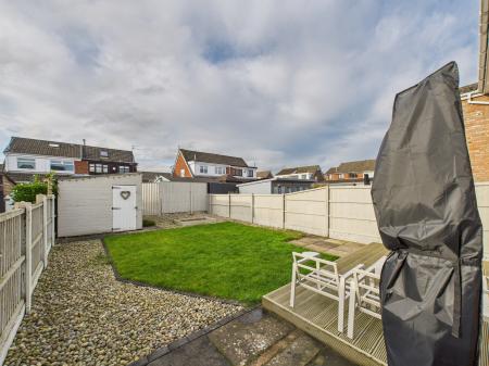 2 bedroom Semi-detached house for sale in Gleneagles Drive, Haydock, WA11