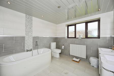 4 bedroom Detached house for sale in Springfield Park, Haydock, WA11