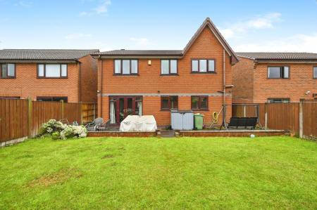 4 bedroom Detached house for sale in Springfield Park, Haydock, WA11