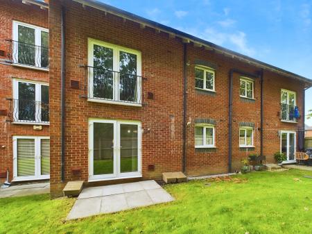 2 bedroom Flat for sale in Delph Hollow Way, Sherdley Park, St Helens, WA9