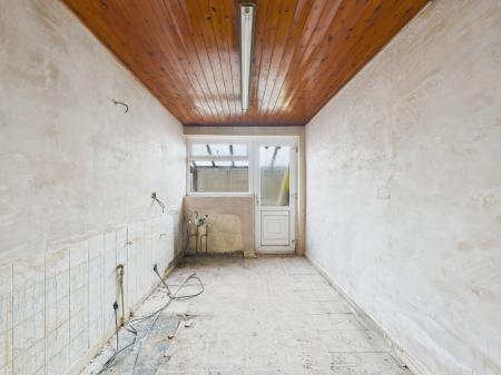 2 bedroom Terraced House for sale in Clipsley Lane, Haydock, WA11